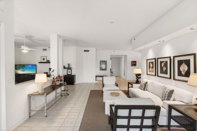 Building Photo - 2512 Coco Plum Blvd