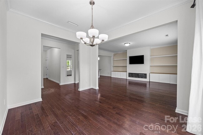 Building Photo - 872 Summerlake Dr