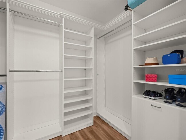 Building Photo - 202 Windward Passage