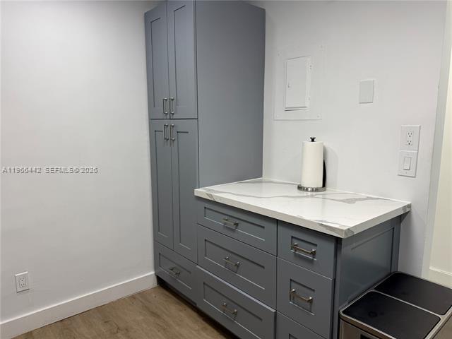 Building Photo - 4301 Collins Ave