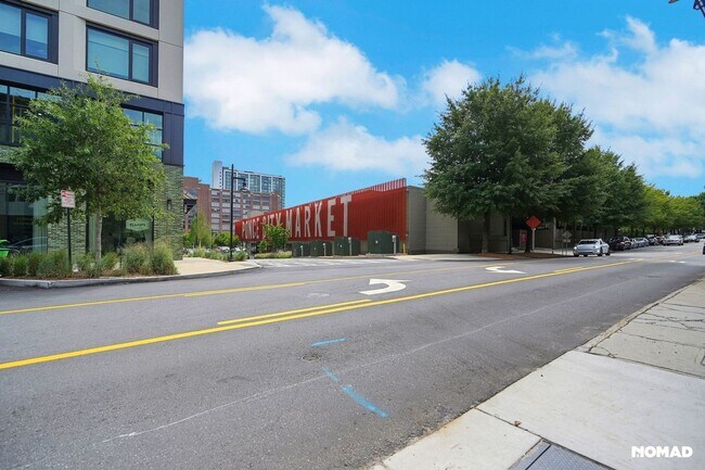 Building Photo - Spacious 1BR Loft in Atlanta near Ponce Ci...