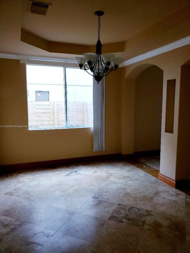 Building Photo - 16431 SW 60th Terrace