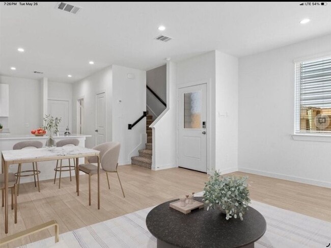 Building Photo - 1814 Revolution Way