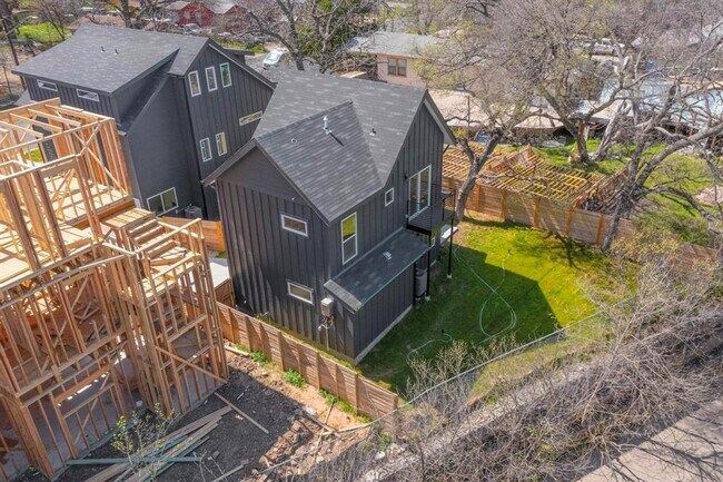 Building Photo - 4800 Prock Ln