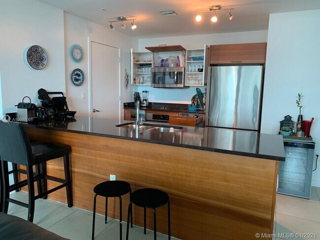 Building Photo - 3301 NE 1st Ave