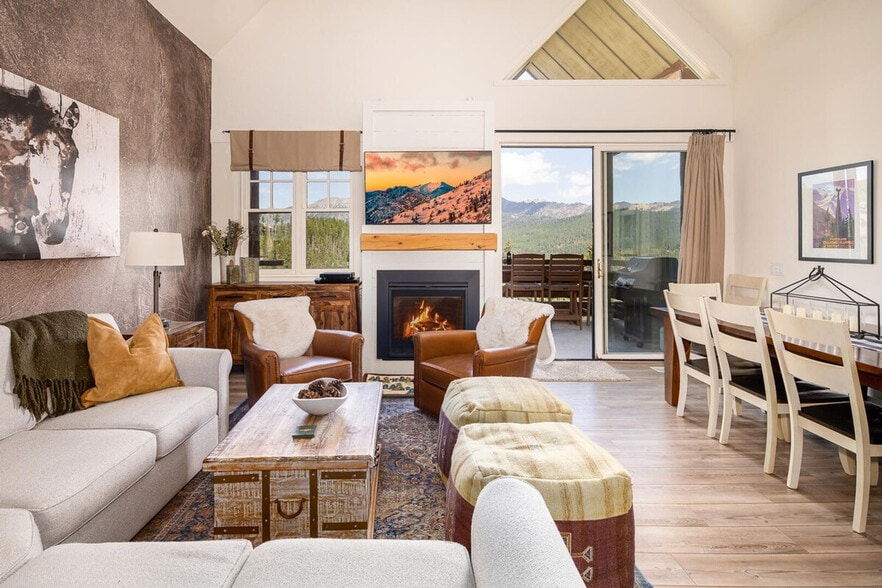 Building Photo - c4 Saddle Ridge Rd