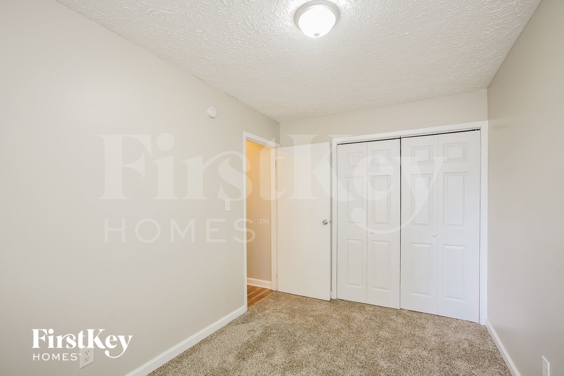 Building Photo - 4509 Phoenix Dr