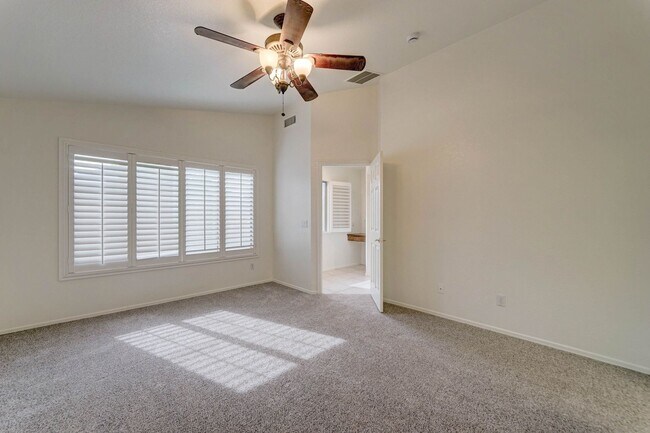 Building Photo - AVAILABLE NOW IN ESTRELLA MOUNTAIN RANCH!!!