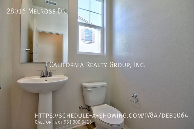 Building Photo - 28016 Melrose Dr