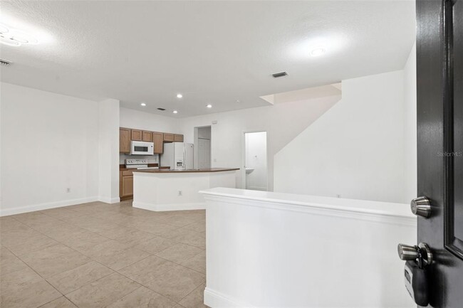 Building Photo - 7421 Arlington Grove Cir
