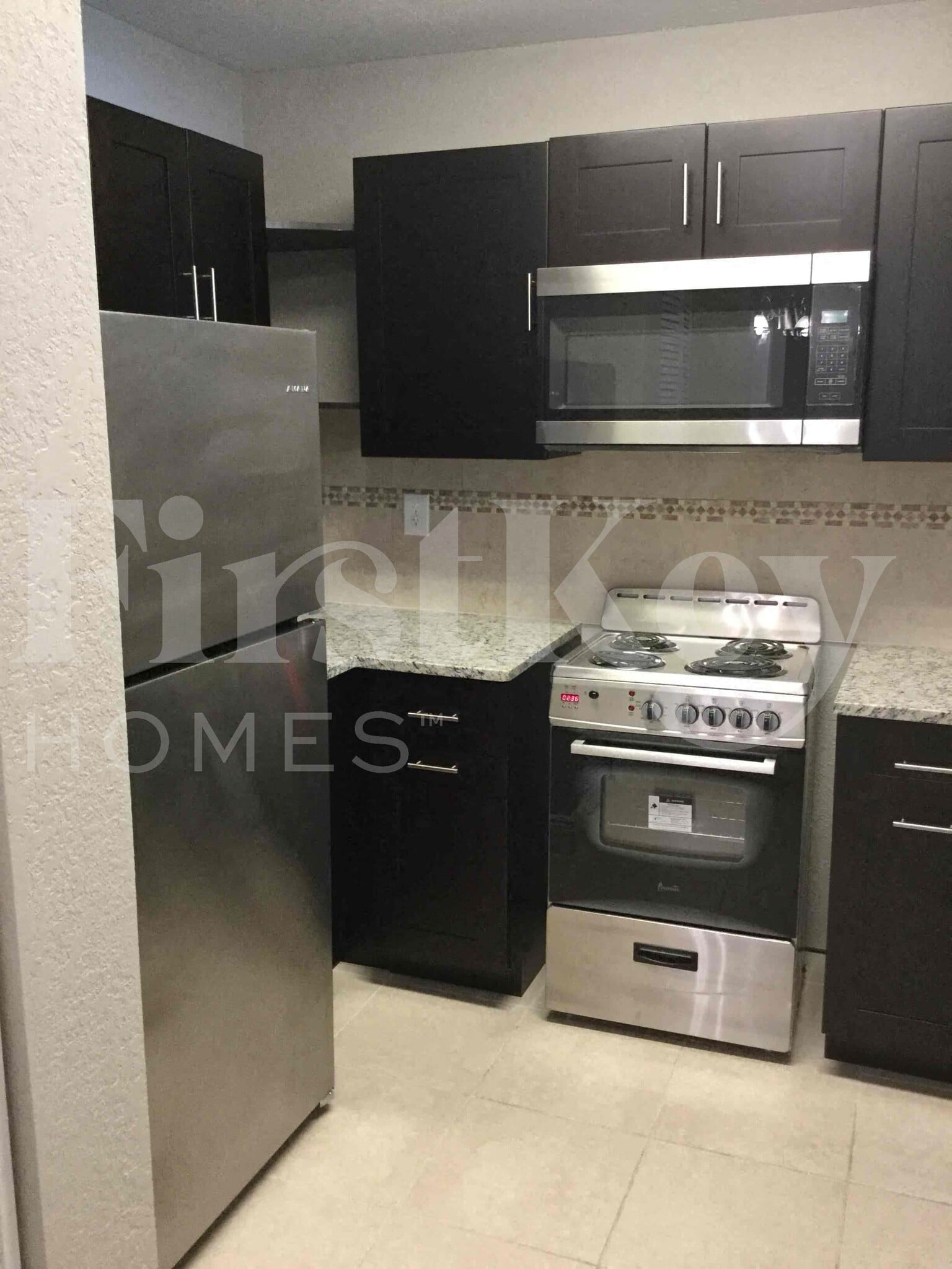 Building Photo - 2610 SW 5th St