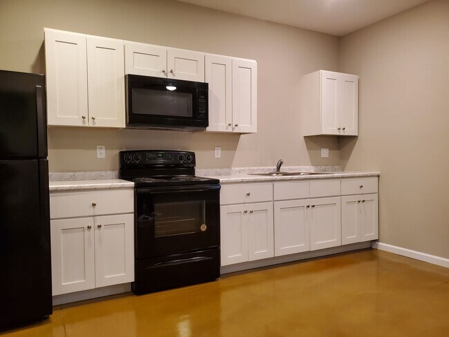 Building Photo - 3 bed 1 bath apartment in Jackson, MO