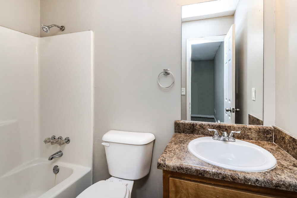 Building Photo - 56 Habersham Cir NE