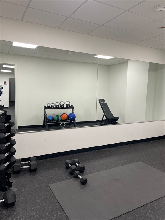 Building Photo - 400 W Broadway