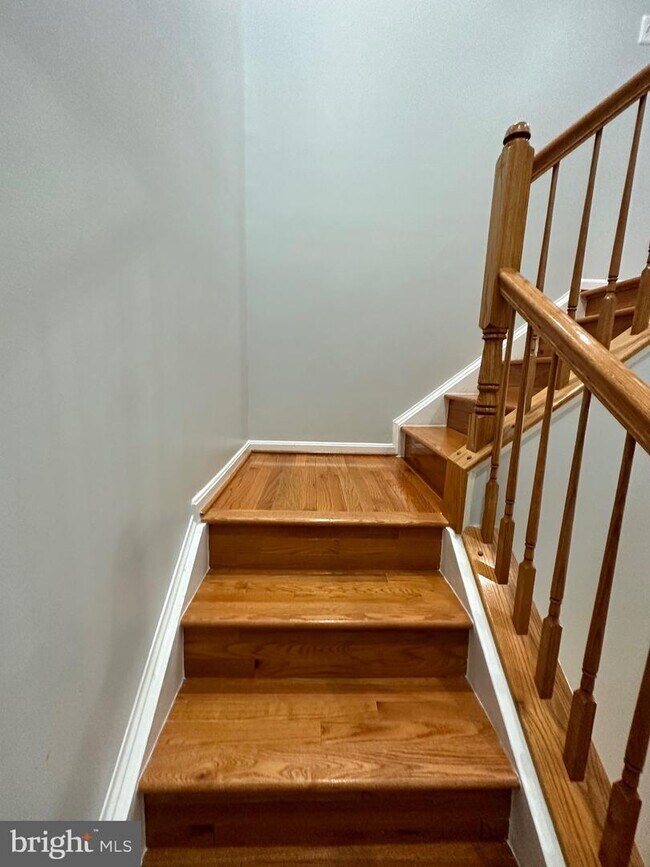 Building Photo - 44251 Huron Terrace