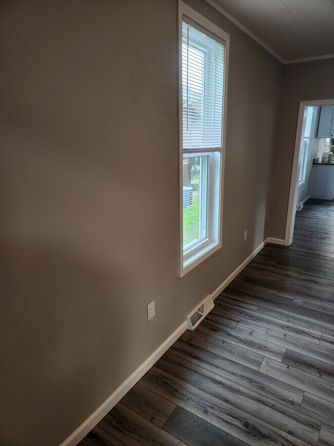 Building Photo - 53710 Quimby Ave