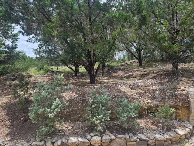 Building Photo - 5911 Lago Vista Way