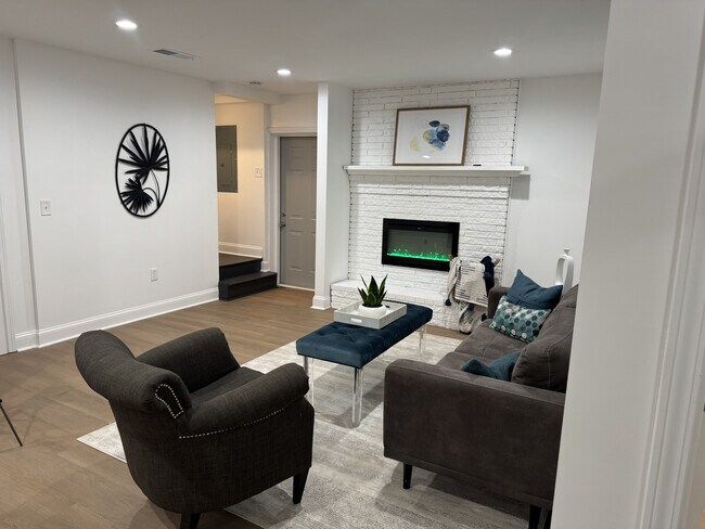 Building Photo - 3048 Cherry Blossom Ln
