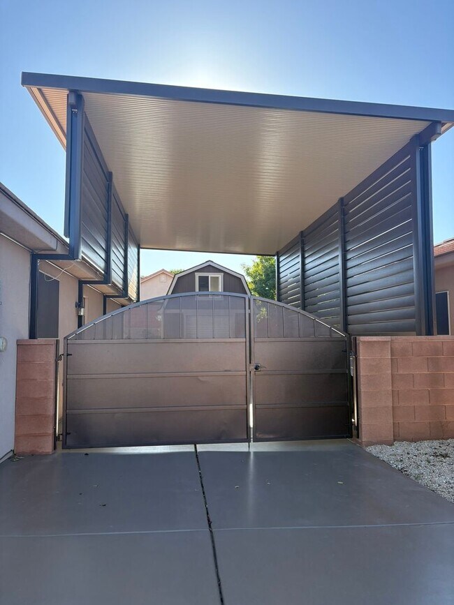 Building Photo - Beautiful Home In Hurricane