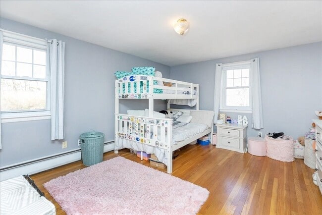 Building Photo - 52 Albemarle Ave