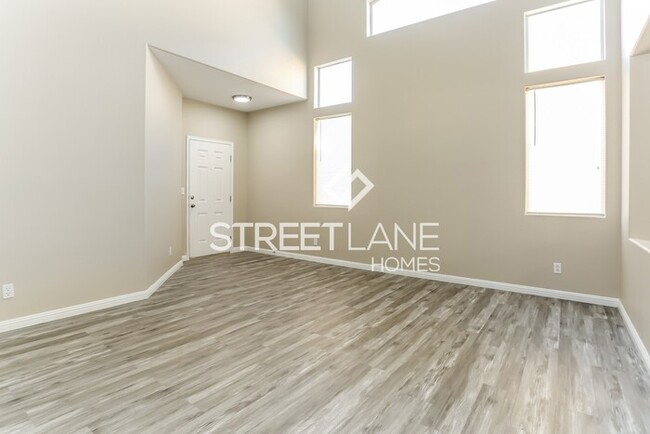 Building Photo - 3 Bedroom in NW Las Vegas!