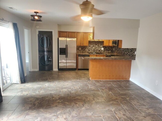 Building Photo - Sawgrass Condominium 1st Floor Unit 2 Bedroom 2 full Baths
