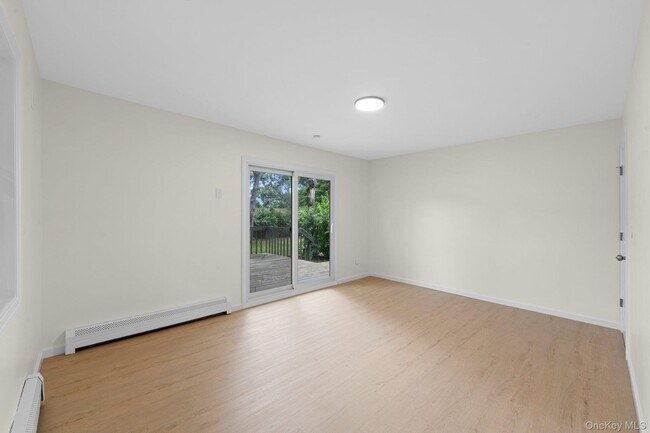 Building Photo - 241 Pawnee Ave