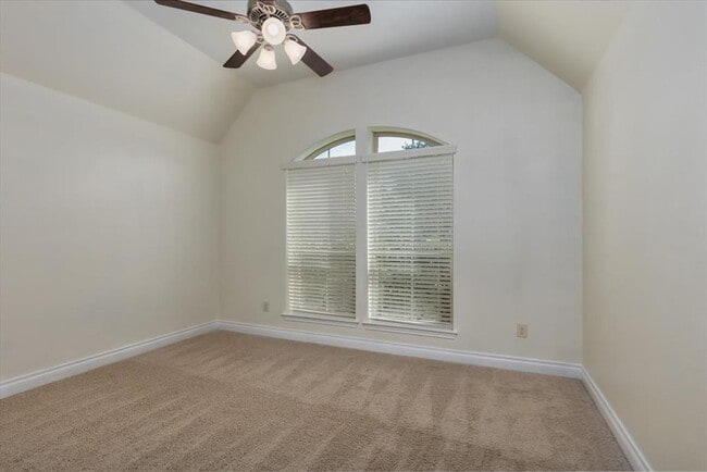 Building Photo - 2735 Rosepoint Ct