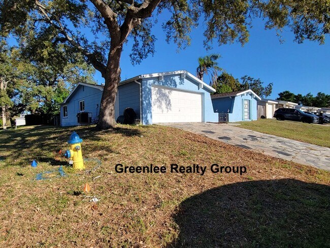Building Photo - 7741 Treasure Pointe Dr