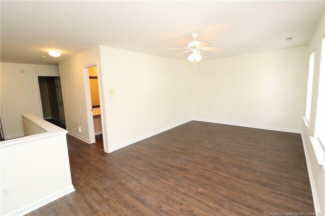 Building Photo - 2114 Frissell Ave