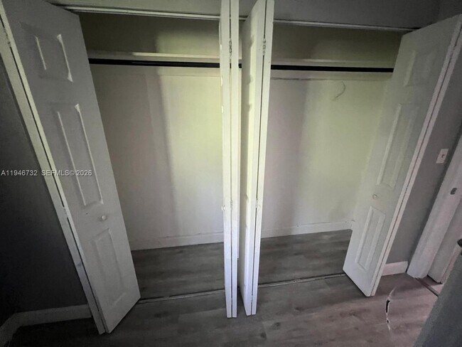 Building Photo - 6877 NW 30th St