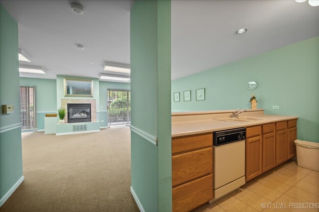 Building Photo - 187 Hunt Club Dr