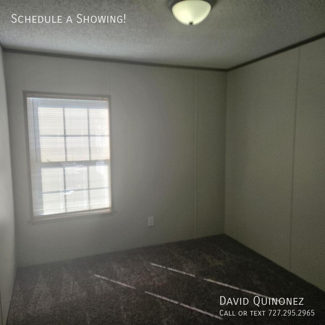 Building Photo - 2737 W Washington Center Rd