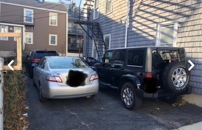 Building Photo - 143 W 8th St