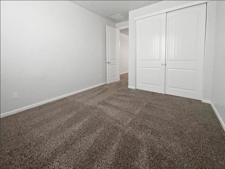 Building Photo - 4418 Natomas Central Dr