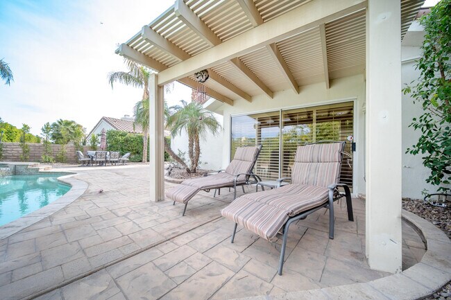 Building Photo - 43512 Via Magellan Dr