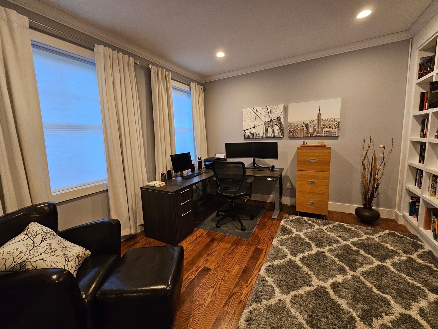 Building Photo - 25 Meridian Ridge Dr