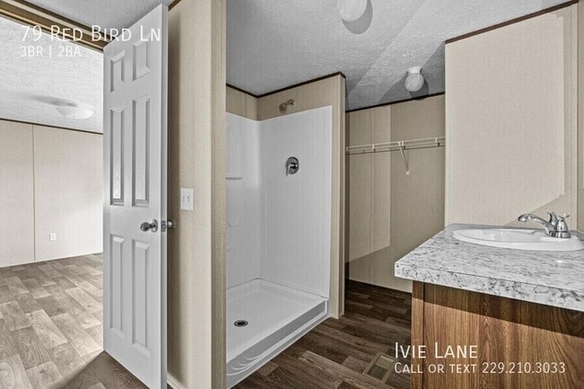 Building Photo - 79 Red Bird Ln-