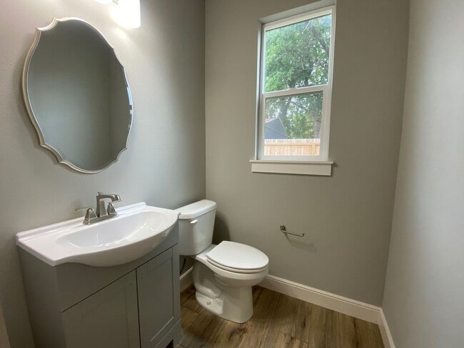 Building Photo - Beautiful home for rent in Coweta!!