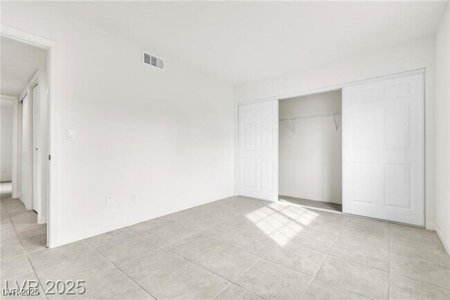 Building Photo - 4131 Gannet Cir