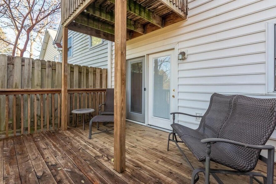 Building Photo - 855 S Grant St