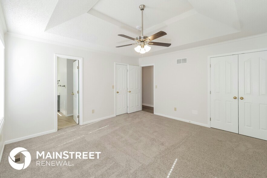 Building Photo - 16353 S Brentwood St