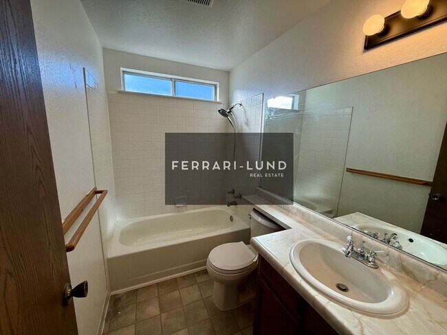 Building Photo - ??Beautiful Northwest Reno Home – 3 Bed, 2.5 Bath with 2-Car Garage- Kay DeAlba Property!!??