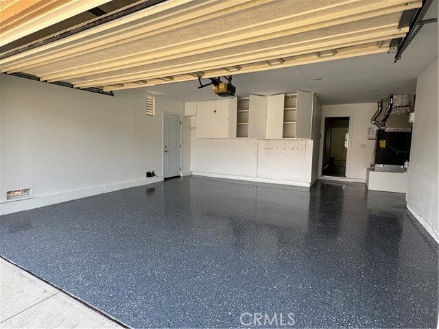 Building Photo - 6180 Fremont Cir
