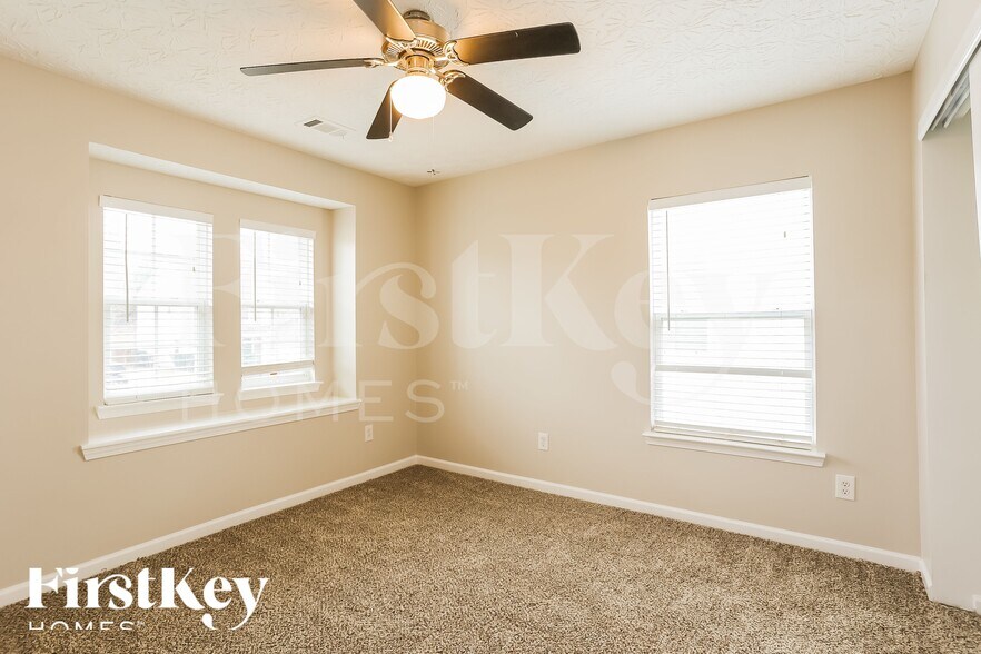 Building Photo - 96 Parkmont Ln