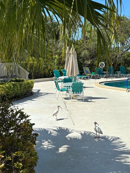 Building Photo - 1709 Pelican Cove Rd