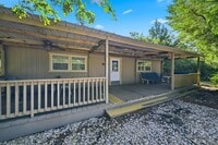 Building Photo - 11351 Oak Lake Rd