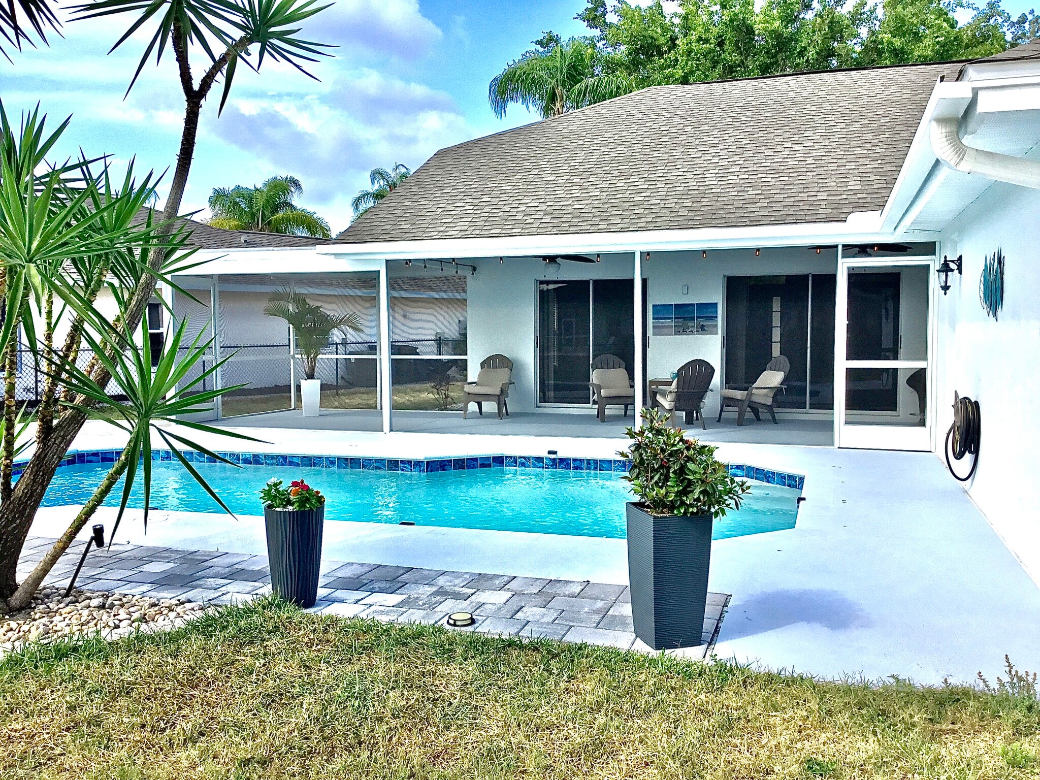 Pool with Lanai - 5714 29th Ct E