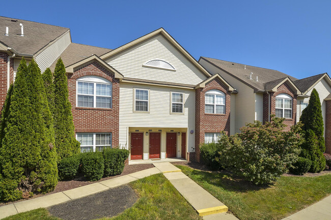 Building Photo - Iron Ridge and Stonegate Apartments