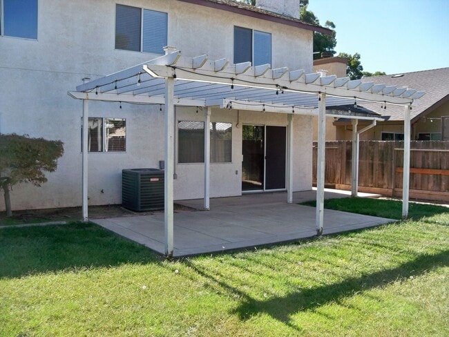 Building Photo - 501 Ramsey Dr